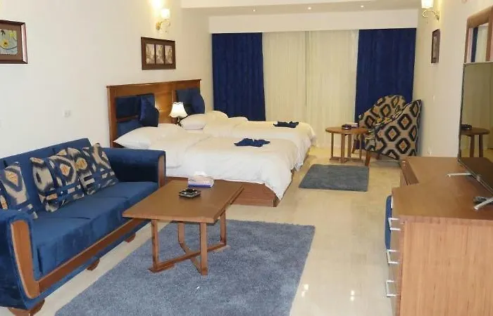 Seashore Homes 3*