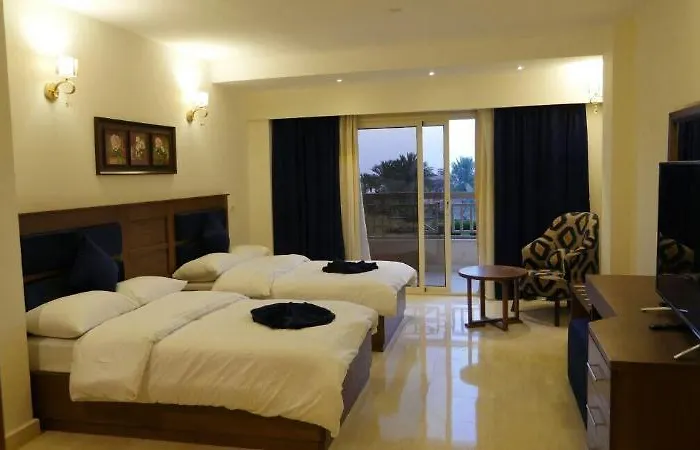 Seashore Homes 3*