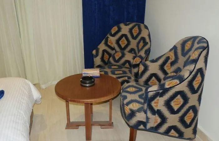 Hotel Seashore Homes 3*